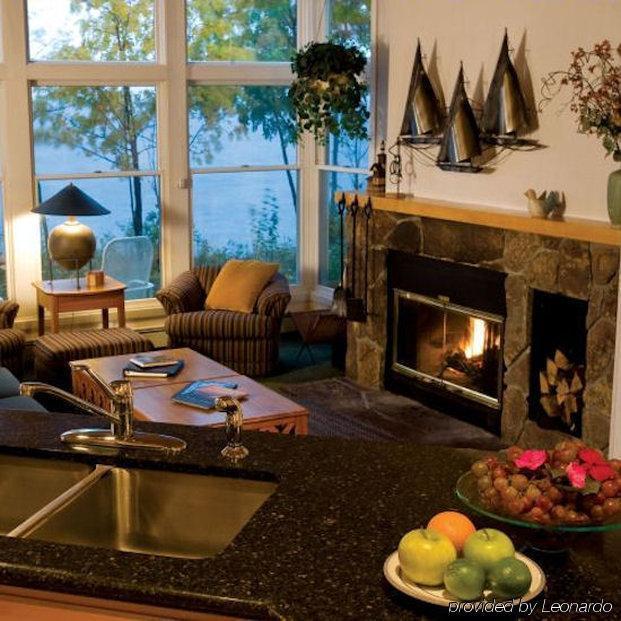 Bluefin Bay On Lake Superior Tofte Номер фото